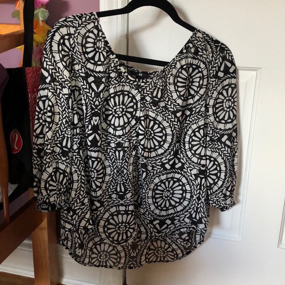 H&M black and white sheer blouse